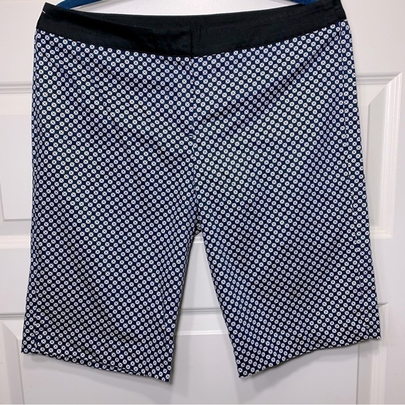 Sandro Costal Navy Blue Bermuda White Novelties Prints Comfy Stretch Shorts 10 - Picture 9 of 9